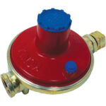 Regolatore gas gpl bp taratura variabile interna kg/h 7 mbar 30/60 + portagomma gpl