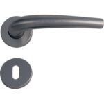 Maniglia torino cromo rosetta foro patent zama cromo satinata + rosetta q8 cf=pz 2