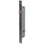 Serratura montante infilare 902 11 fiam b.q nich f.mm 16 c.spillo m1+rullo+q8 e.mm 16