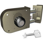 Serratura legno applicare 1650 cr c.pompa m2+scr+pomolo e.mm 60 sx