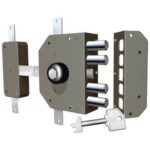 Serratura legno applicare 3350p cr c.pompa m4+pomolo tripl+scr e.mm 60 sx